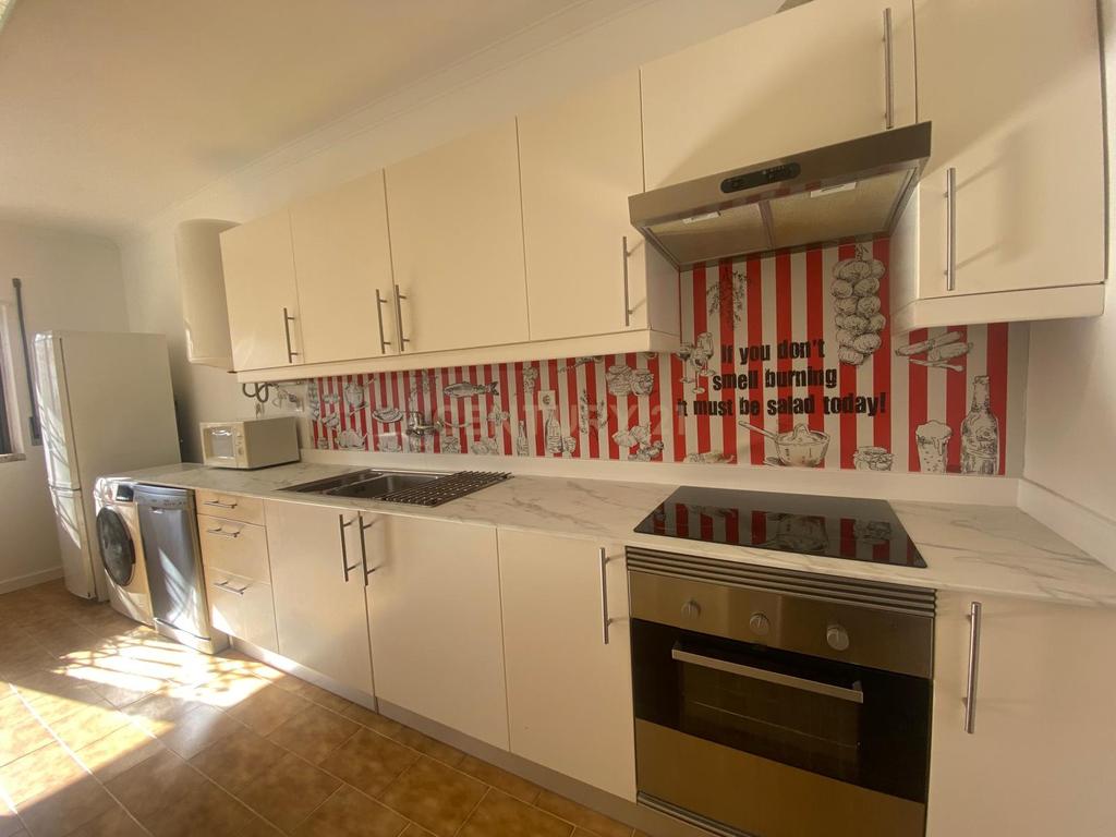 Apartamento T0 (88 m²) com terraço – Próximo de Cascais - Image 8