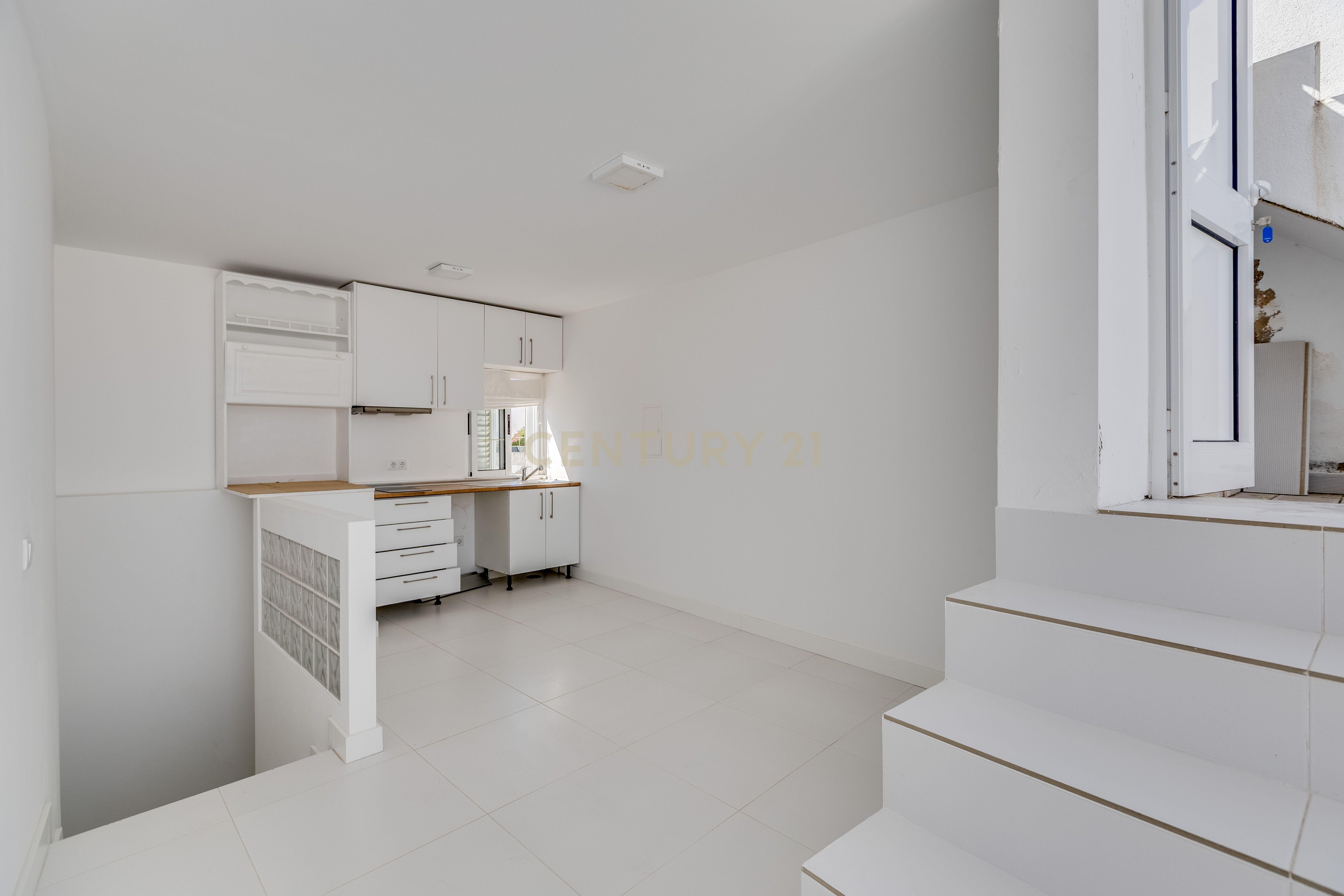 Fotografia 10 de MORADIA T2 NA BAIXA DE OLHÃO C/ 2 PISCINAS