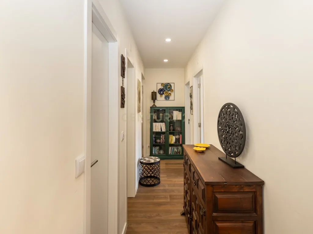 Apartamento 3 Ass. no centro de Setúbal – Av. 22 de Dezembro - Image 11