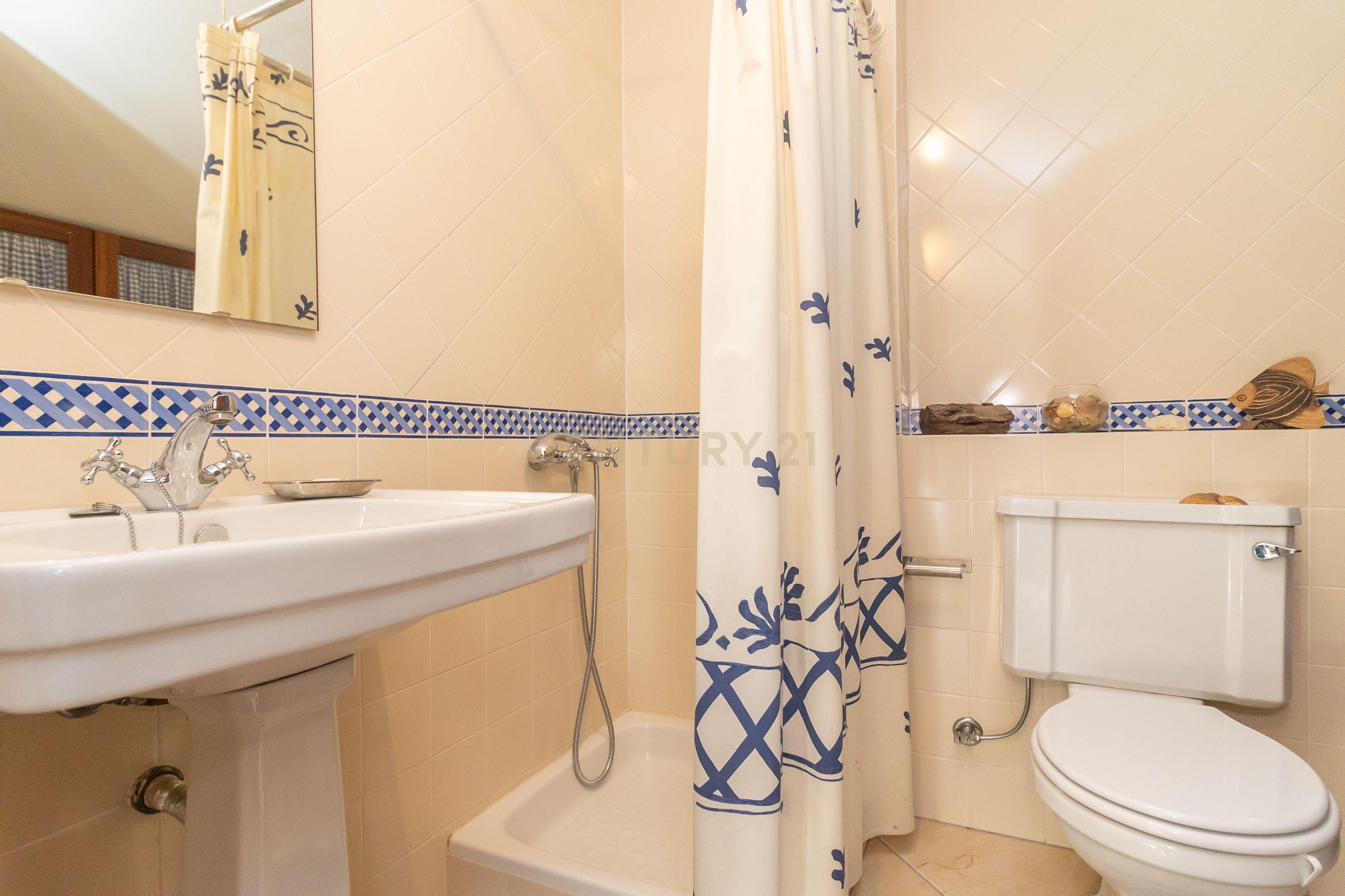 Moradia T4 em Palmela, com Piscina e Amplo Espaço Exterior - Image 59