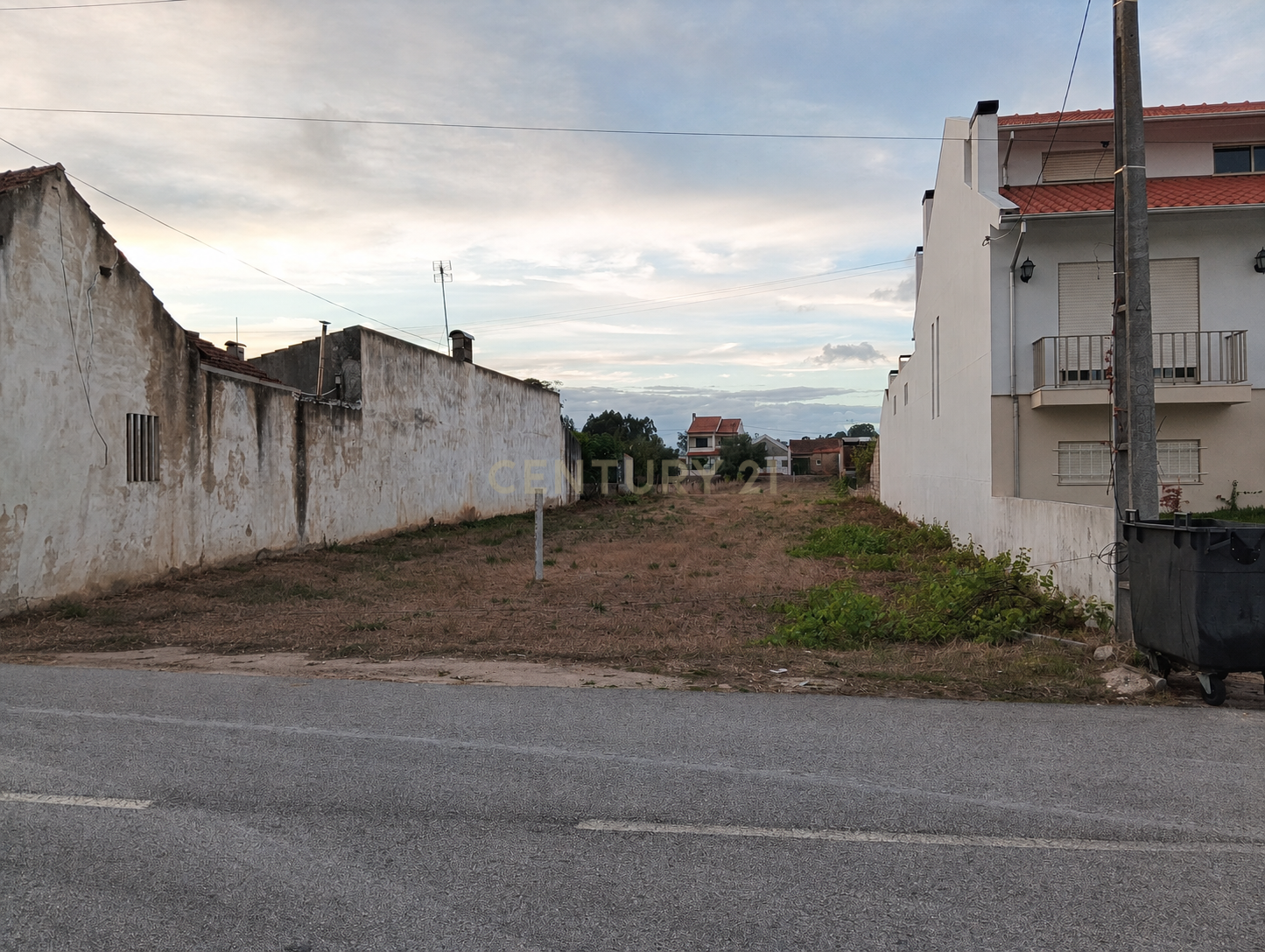 Fotografia 12 de terreno urbanizável com 1.789 m², em Fermentelos, concelho de Águeda.
