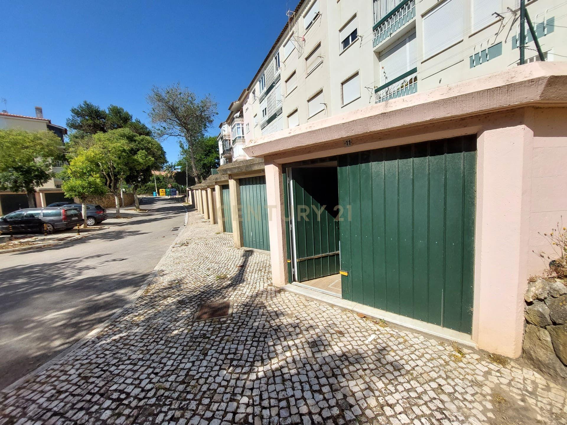Garagem 34,5 m2 | Janelas | Casa de banho | Eletricidade | Água - Image 10