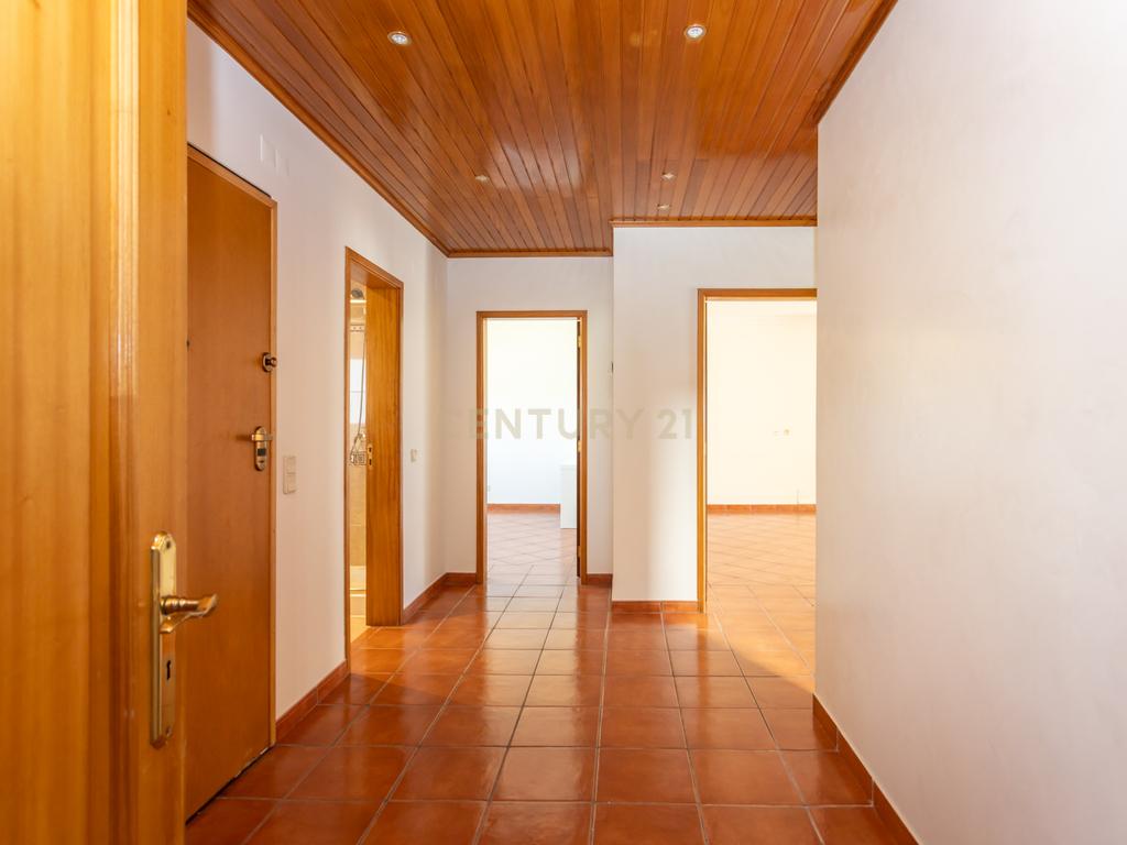 MORADIA - 5 ASSOALHADAS - GARAGEM - PISCINA - JARDINS - AZEITÃO - VALE DE CHOUPOS - CHOILO - GALEOTAS - Image 3
