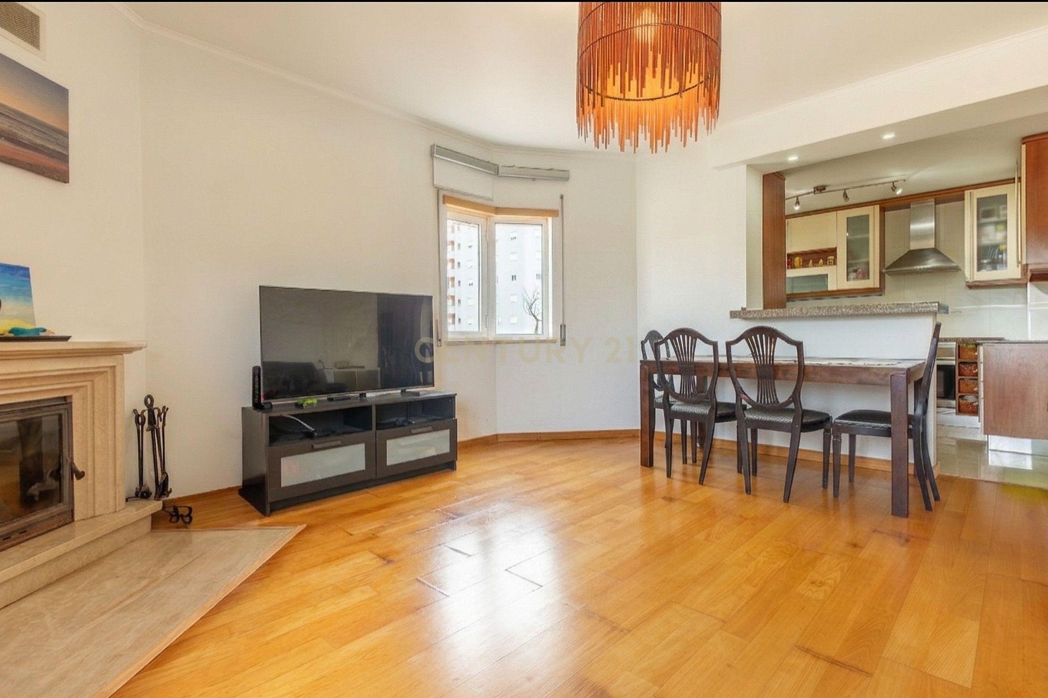 Fotografia 3 de Apartamento T2 em Corroios, Seixal - Oportunidade Única!