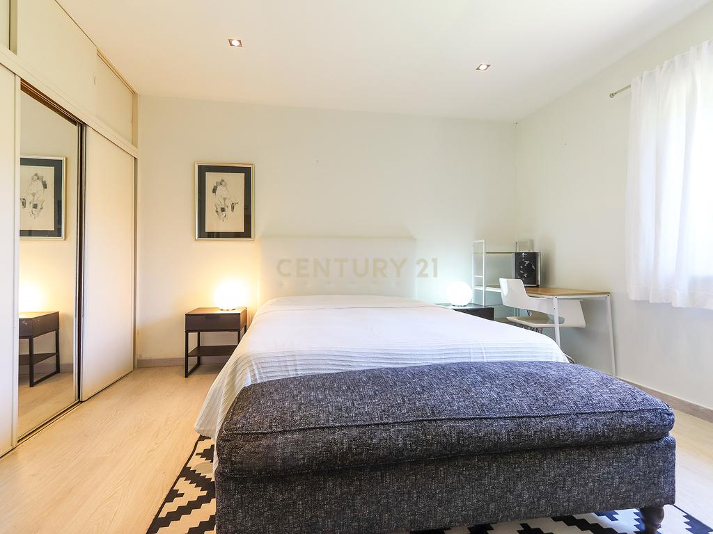 Moradia de 4 Quartos em Cascais e Estoril - Oportunidade Única - Image 21