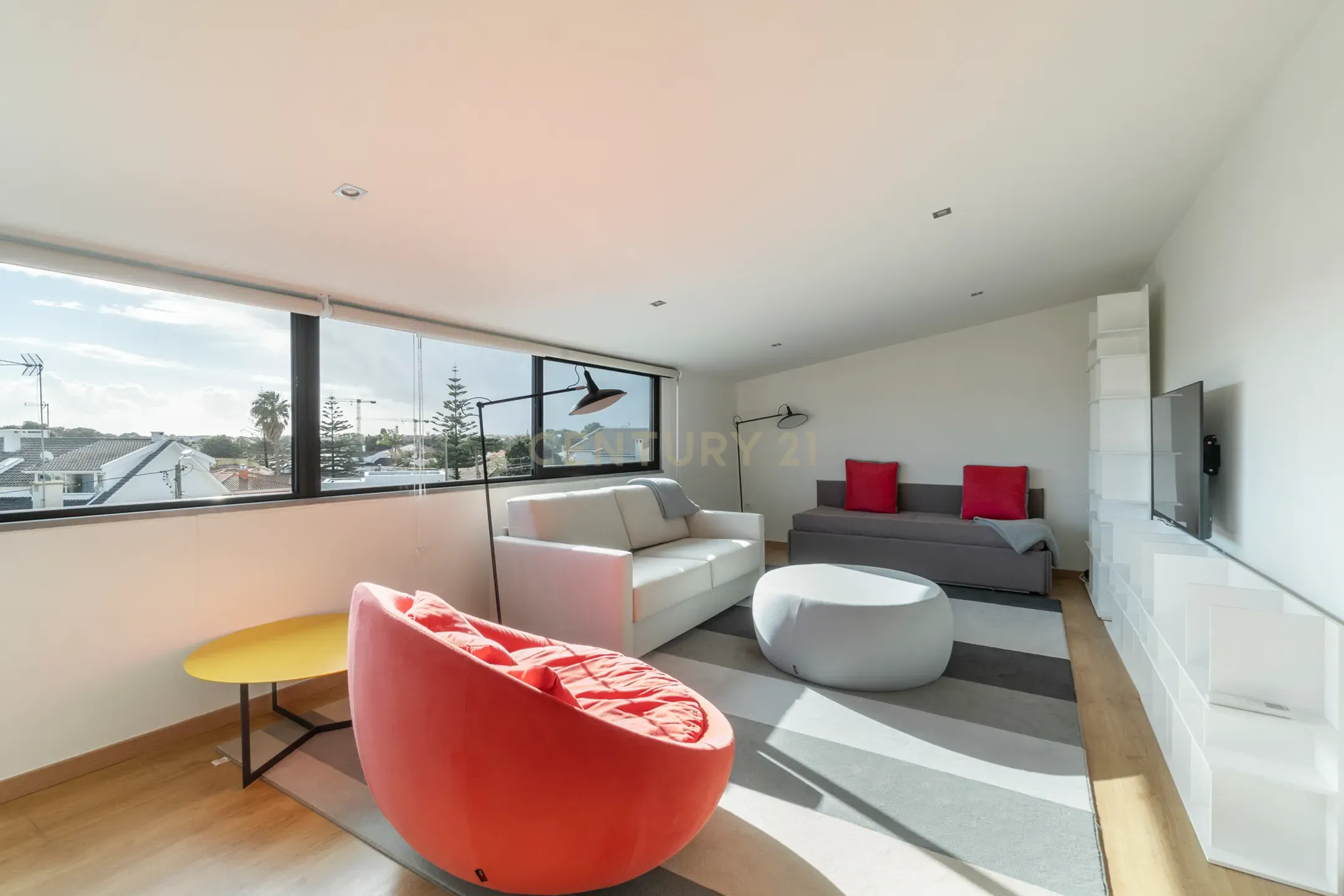 🏡 Luxo em Cada Detalhe: Moradia Exclusiva em Birre, Cascais - Image 46