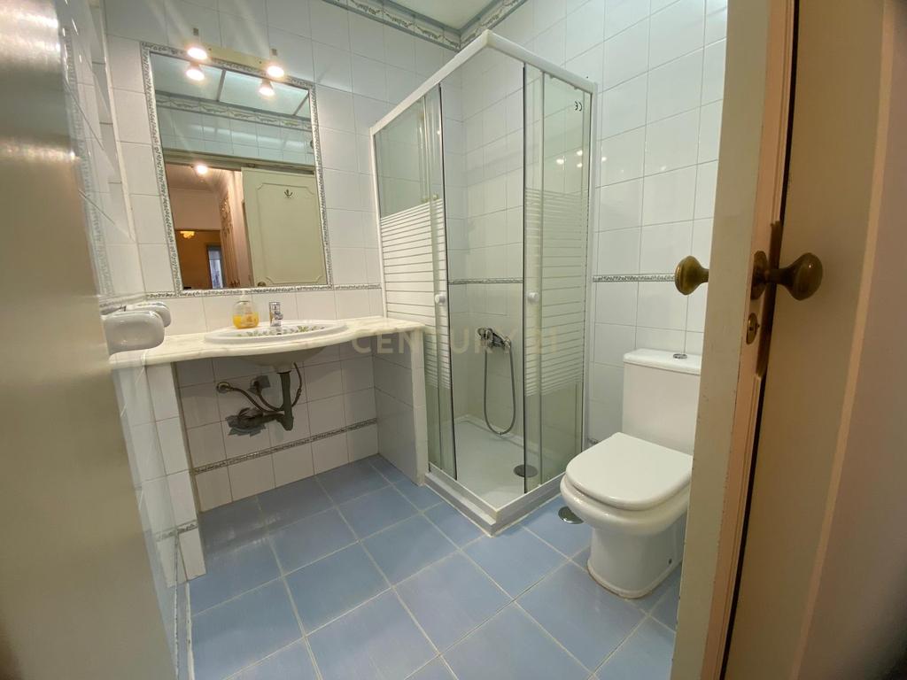 Apartamento T2 para Arrendamento - Image 28