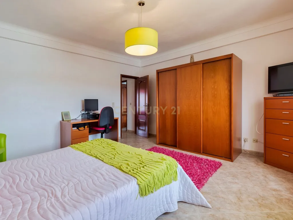MORADIA T6, ESTRADA DE SANTAS, SETÚBAL - Image 22