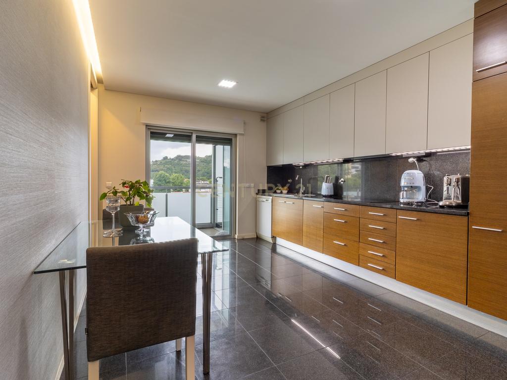 Apartamento T3 em Fraião, Braga (Edf. Domus Qualitas) - Image 11