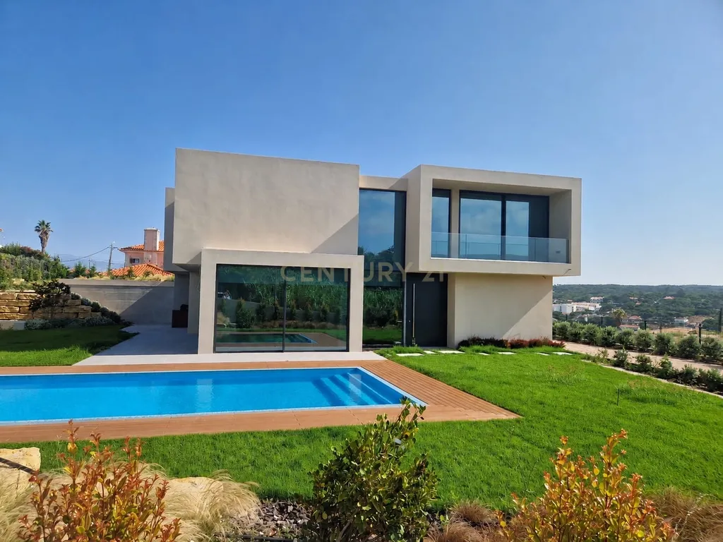 Moradia T5 Nova de Luxo com Piscina em Colares, Sintra | Jardim Privado | Arquitetura Contemporânea | Classe A+ - Image 1