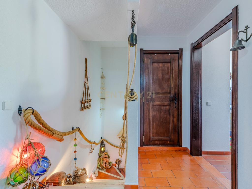 Moradia em Banda T3 com Garagem e Logradouro – Torraltinha, Lagos - Image 19