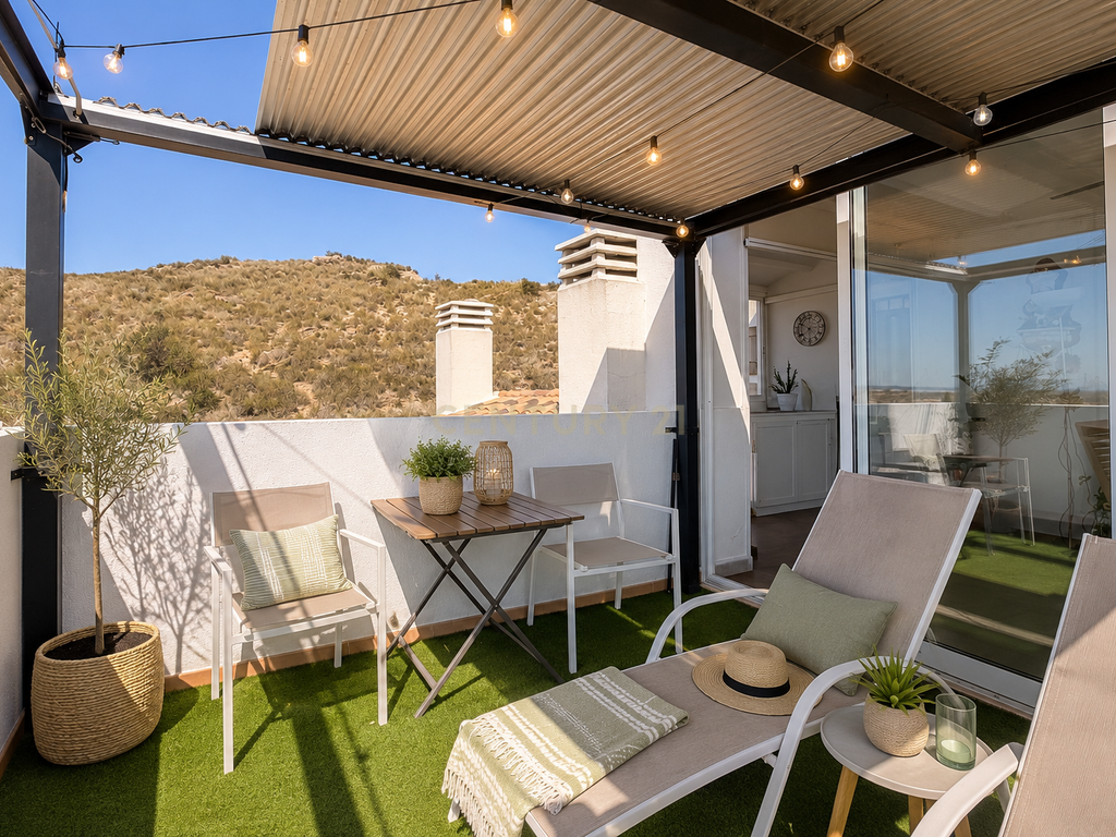 Penthouse com vista mar, quase 40 m² de terraços e tudo num só piso - Image 4
