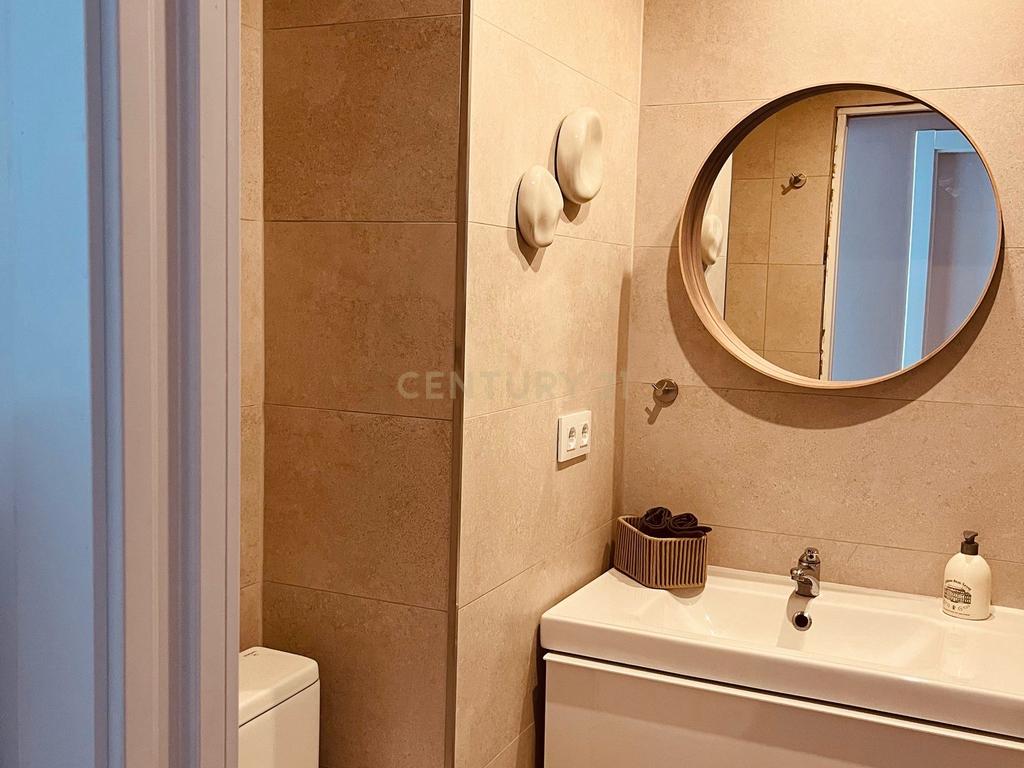  - Image 10