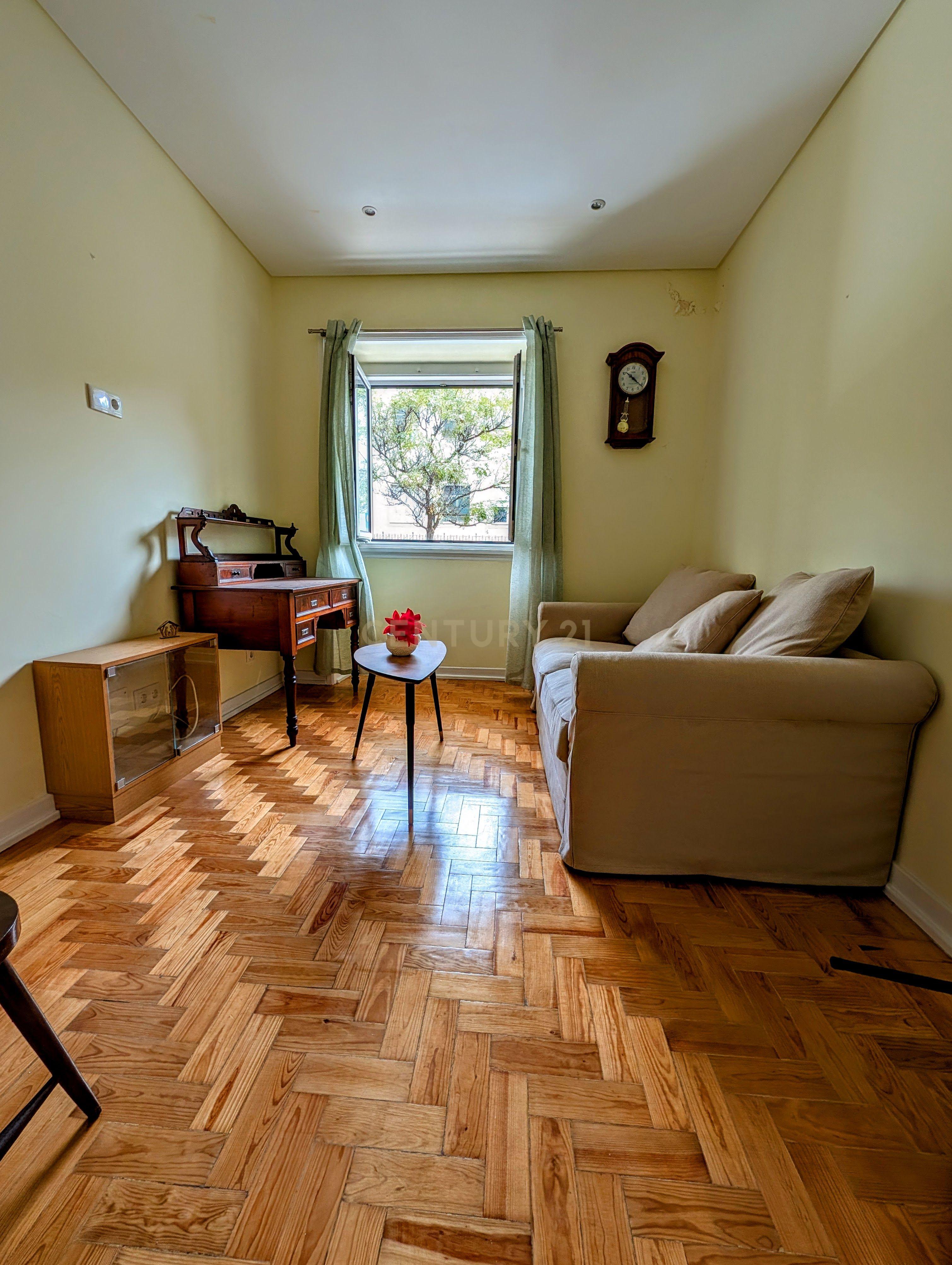 Fotografia 4 de Apartamento T4 para Arrendamento | Localização Central em Faro