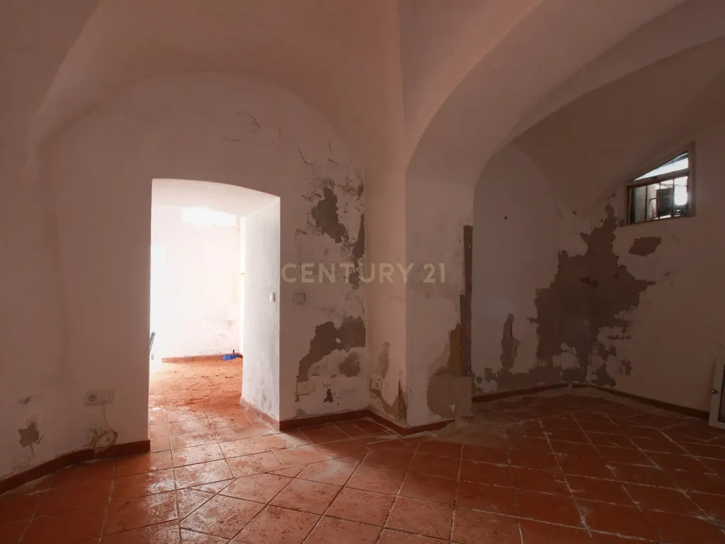 Apartamento e arrumos para venda em Borba - Image 23