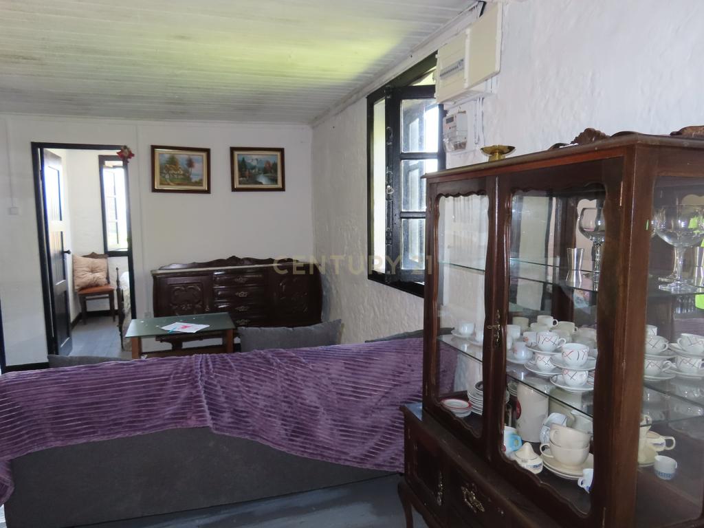 Moradia T2 em Travanca, Cinfães – Ideal para Habitação ou Férias - Image 36
