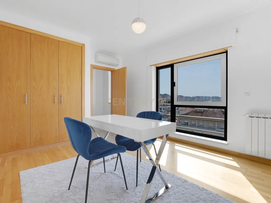 Apartamento T5 Duplex de Luxo para Arrendamento – Avenida do Brasil, Lisboa - Image 38