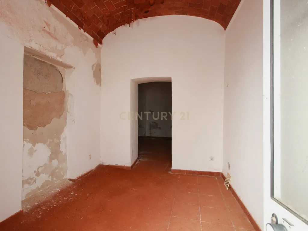 Apartamento e arrumos para venda em Borba - Image 20