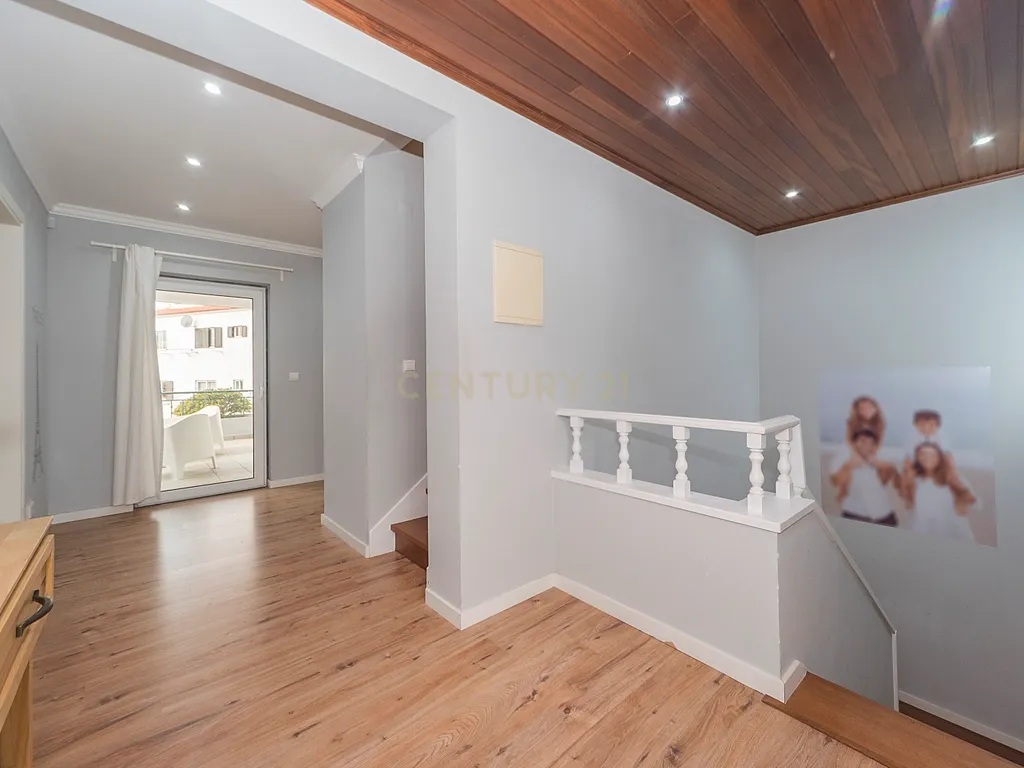 Descubra a sua nova casa em Odivelas – Um refúgio de conforto, espaço e qualidade de vida. - Image 23