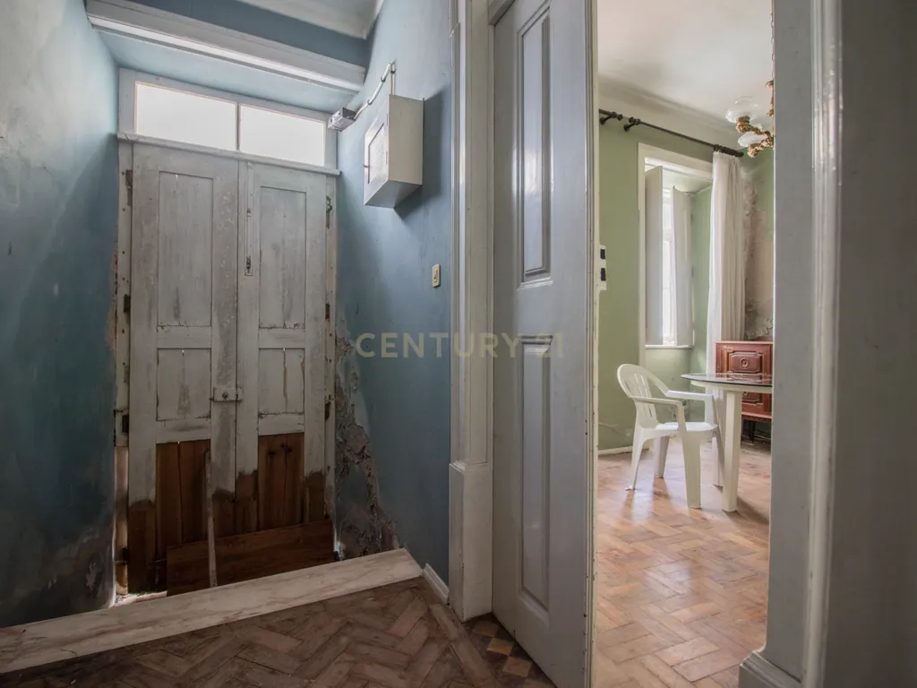 Casa antiga para recuperar com terreno e árvores de fruto, Alhadas, Figueira da Foz. - Image 8