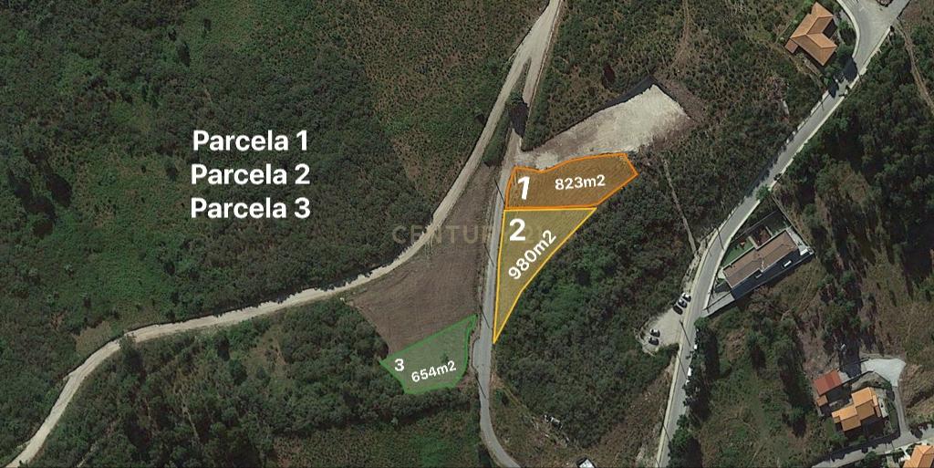 Parcela de terreno com viabilidade de construção com 823m2 - Image 1