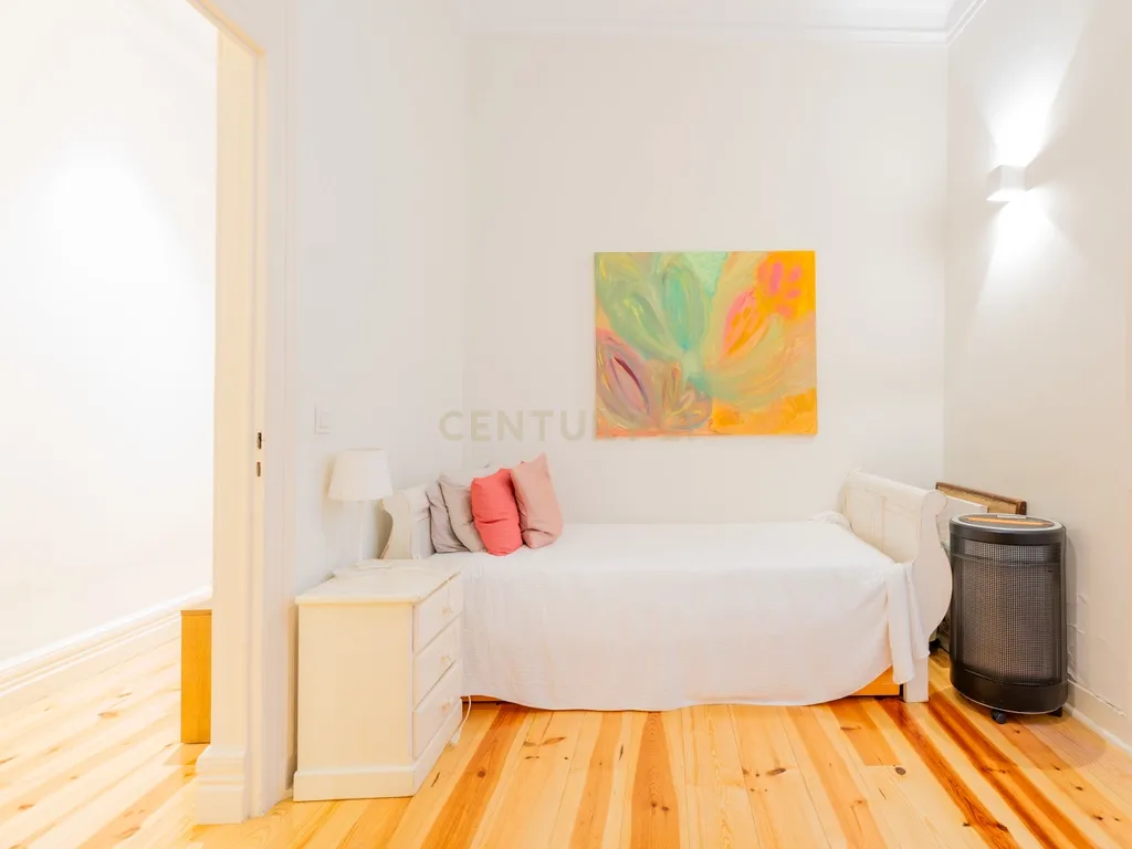 Apartamento T5 de Charme com Jardim Privativo nas Avenidas Novas | Avenida 5 de Outubro, Lisboa - Image 44