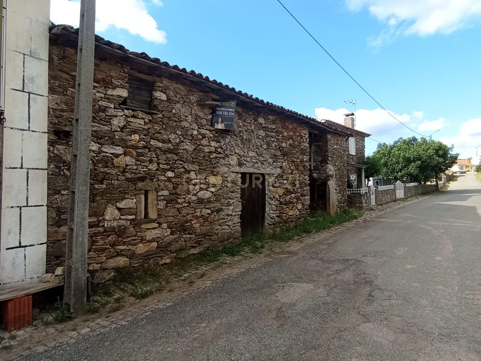 Moradia T3 à venda em Penhas Juntas, Vinhais — foto 3