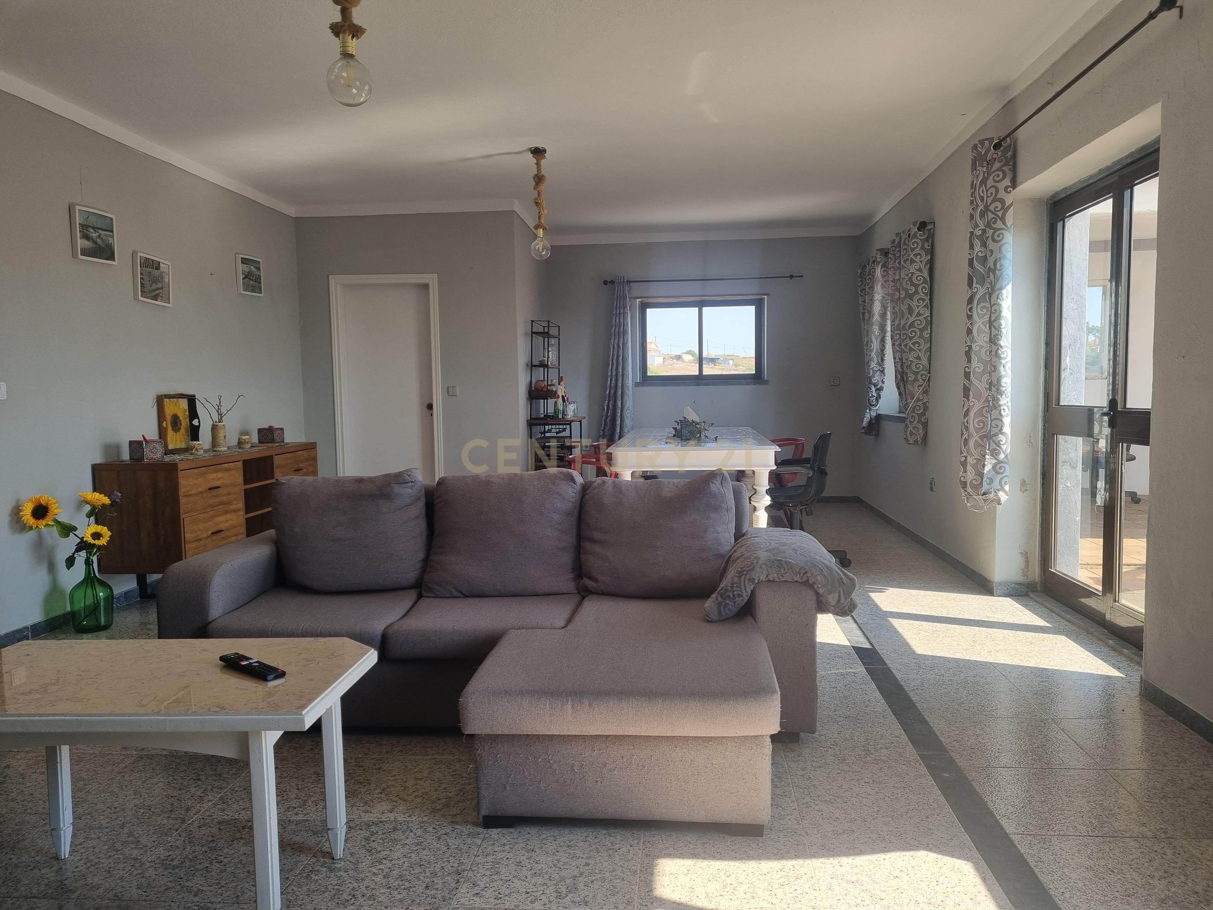 Moradia T3 isolada com vista mar - Image 14