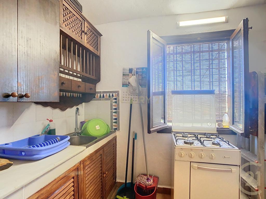 undefined - Image 6