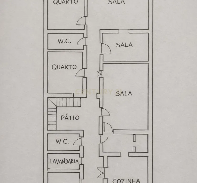 Moradia tradicional, 184 m2, em primeira linha de Santa Luzia. - Image 33