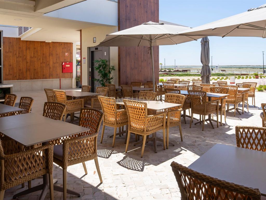 Trespasse – Restaurante Equipado na Marina de Olhão - Image 2