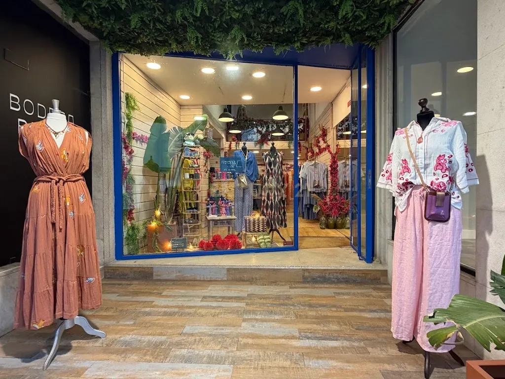 Trespasse de Loja no Centro de Cascais - Localização Premium - Image 7