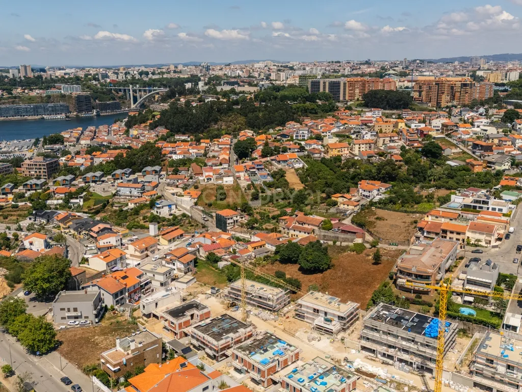 Terreno com Projeto Aprovado em Canidelo, Vila Nova de Gaia - Image 14