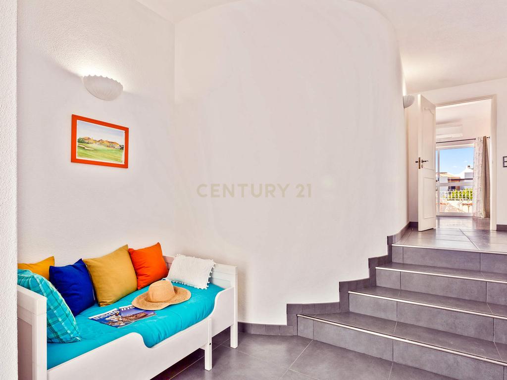 Moradia T4 com Vista Mar e Jardim em Albufeira, Faro - Image 18