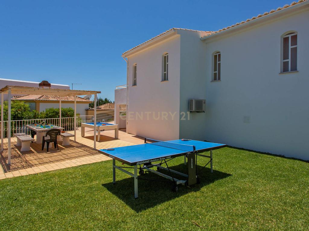 Moradia T4 com Vista Mar e Jardim em Albufeira, Faro - Image 24