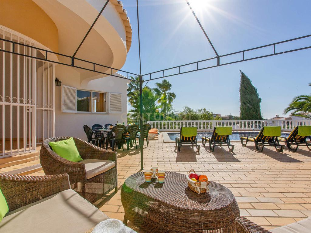 Moradia T4 com Vista Mar e Jardim em Albufeira, Faro - Image 6