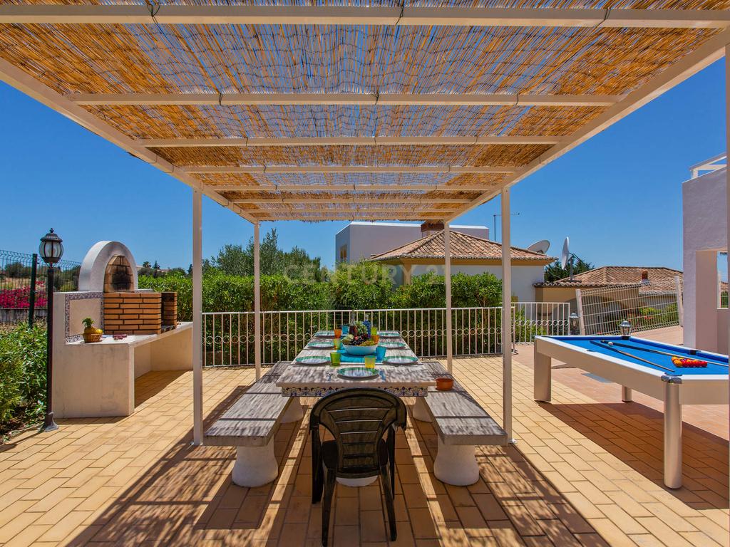Moradia T4 com Vista Mar e Jardim em Albufeira, Faro - Image 23