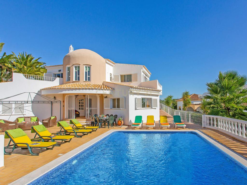Moradia T4 com Vista Mar e Jardim em Albufeira, Faro - Image 3