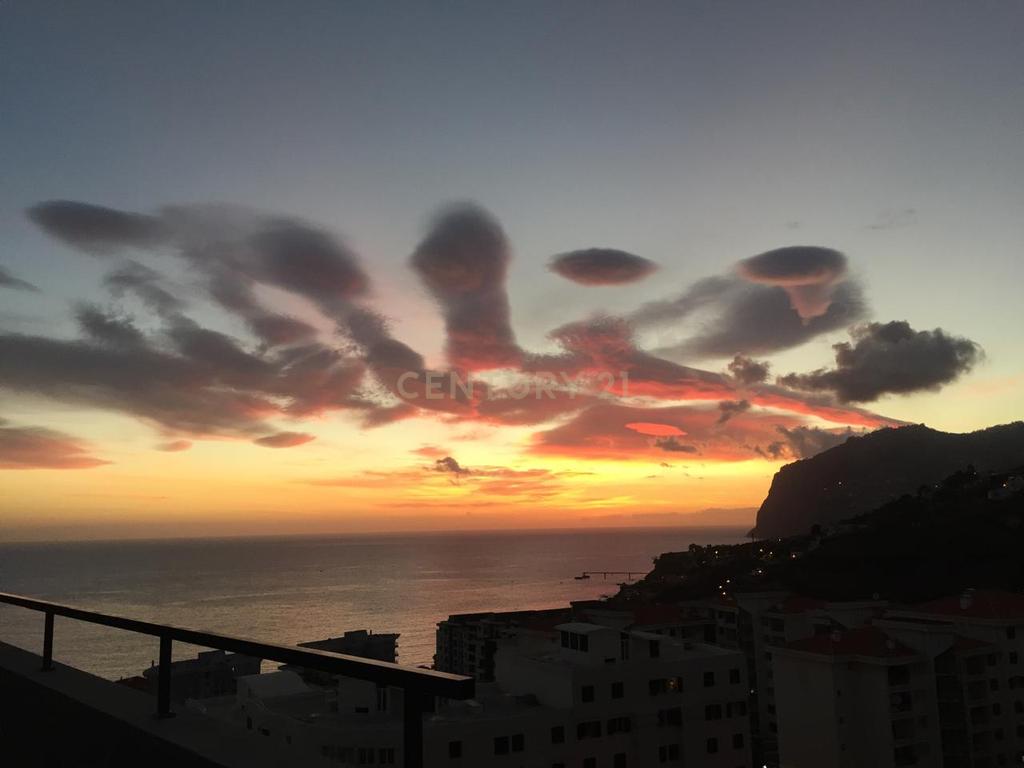 Penthouse com Vista Mar em Funchal, Madeira - Image 47
