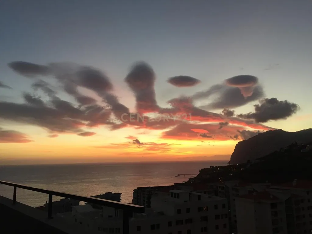 Penthouse com Vista Mar em Funchal, Madeira - Image 47