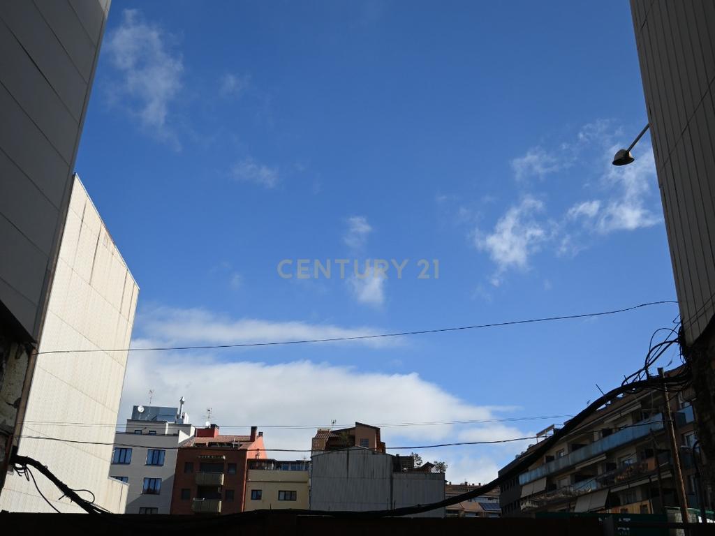 Oportunidade em Manresa! Terreno urbano edificável com grande potencial. - Image 13