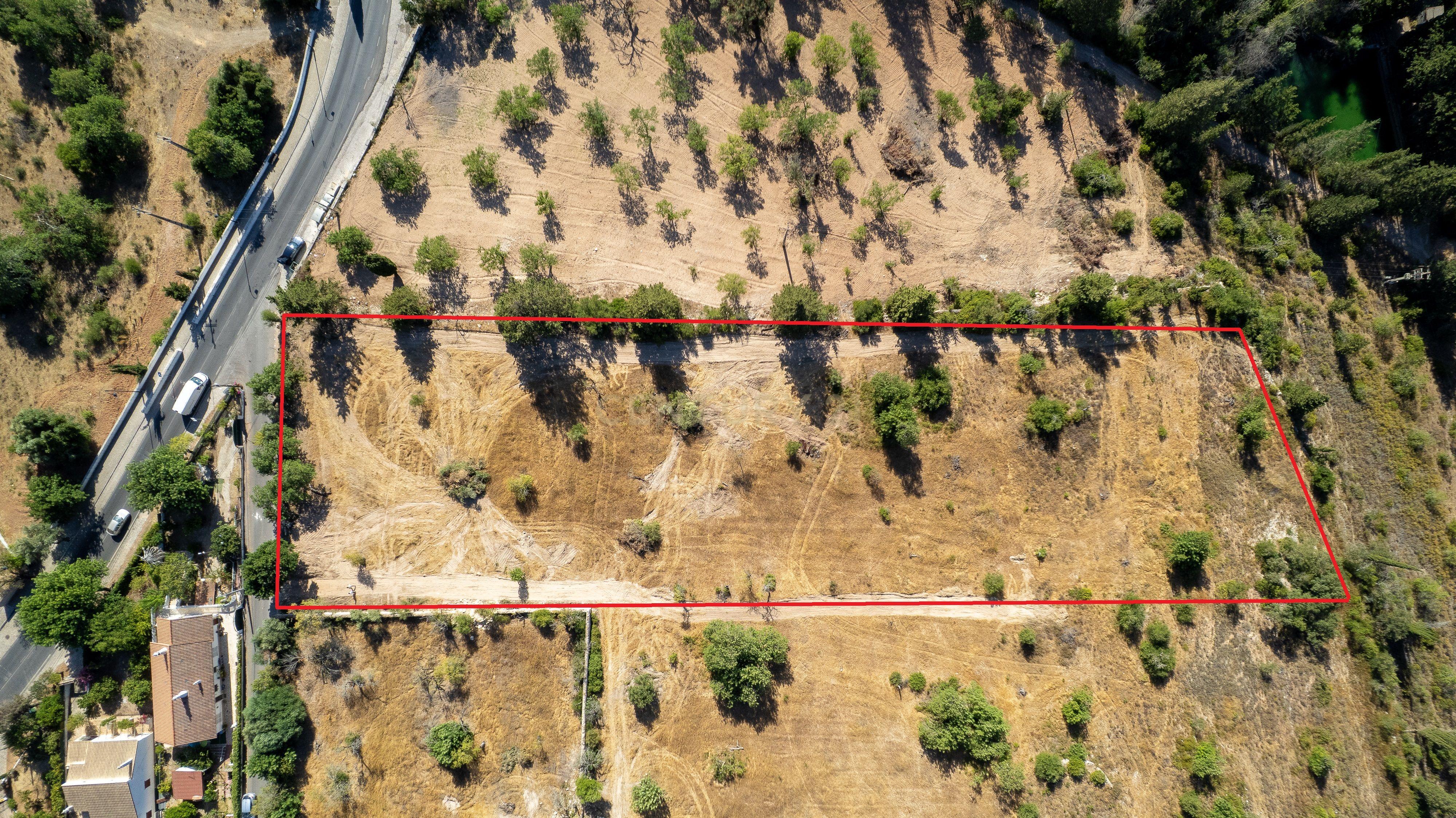 Fotografia 5 de Terreno urbanizável de 6.440 m² em Paderne – Elevado potencial de desenvolvimento