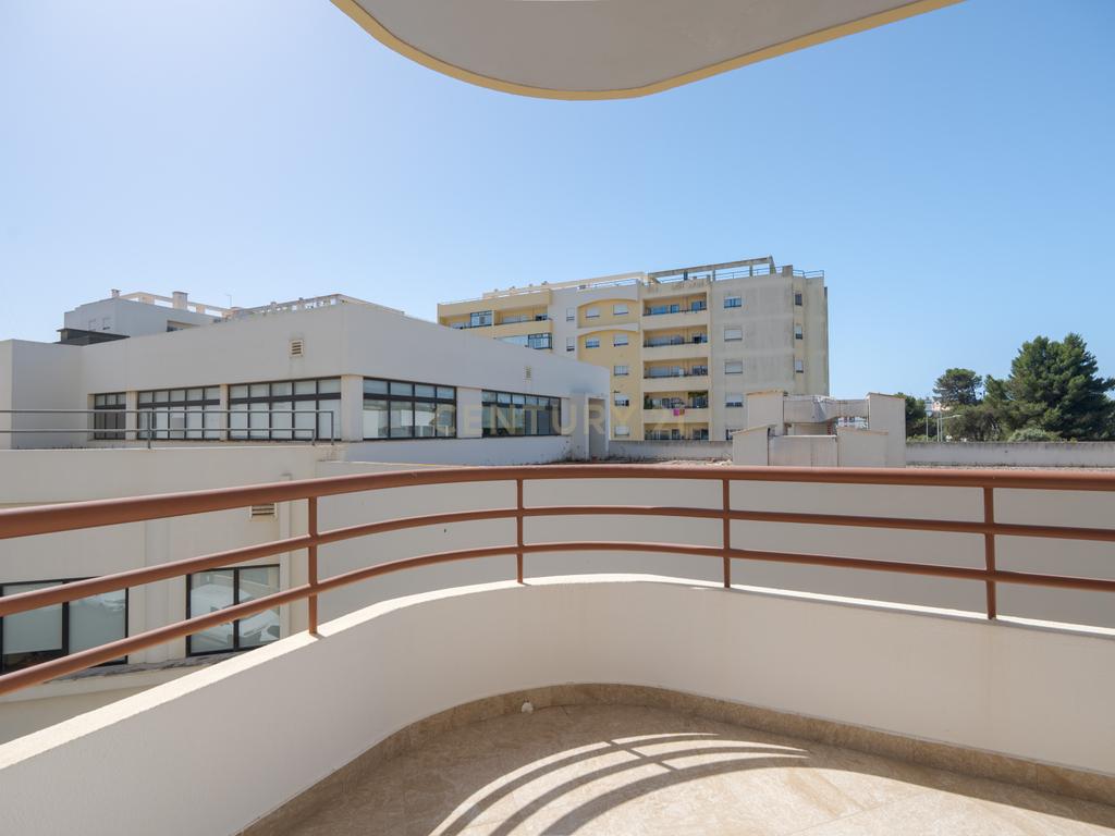 🌟 Apartamento T3 à Venda em Portimão – Conforto, Espaço e Excelente Localização! 🌟 - Image 4