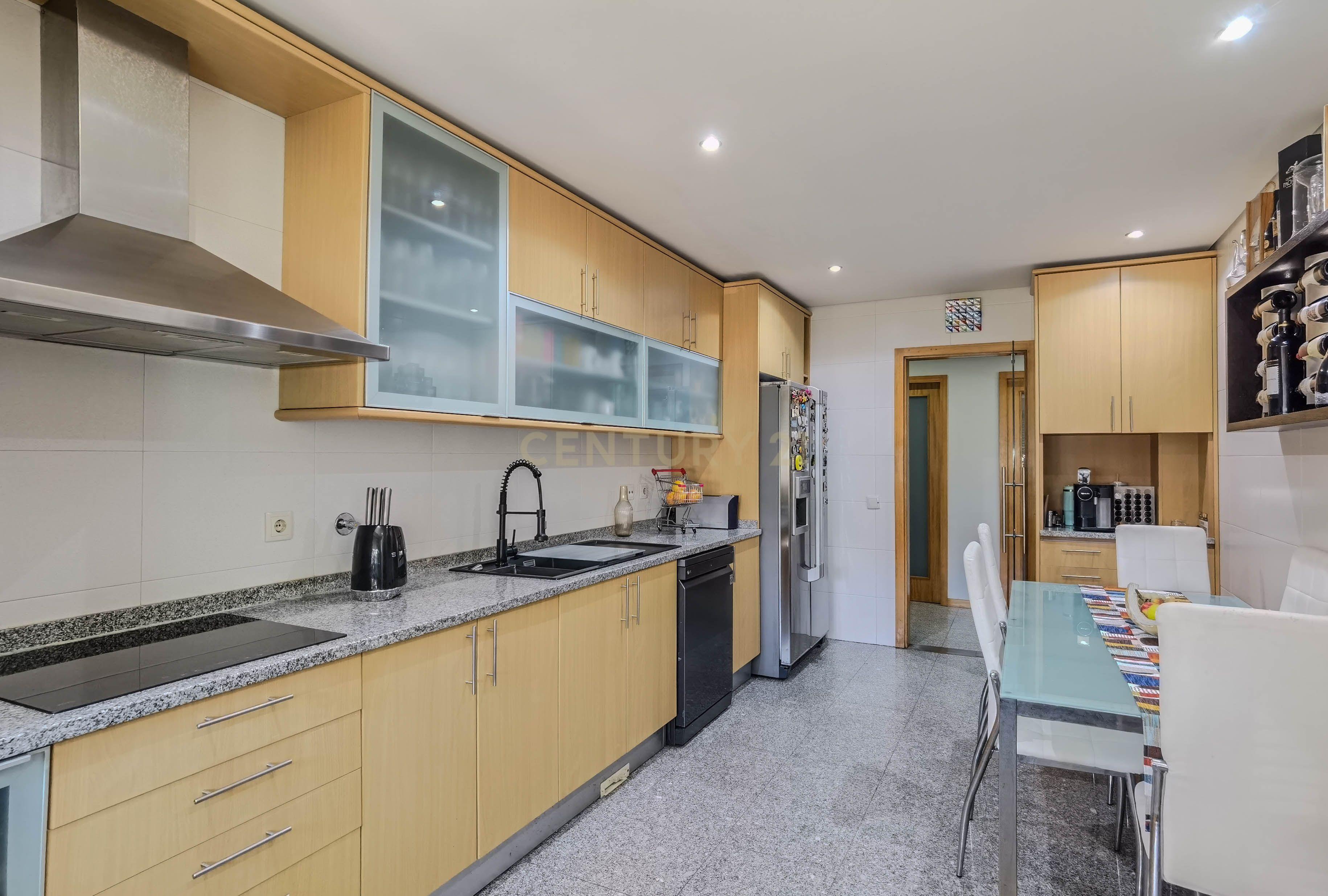Apartamento T4 Rio Tinto (Germanus) - Image 6