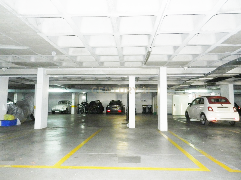Escritório no Restelo/Espaço Comercial no Restelo - Image 17