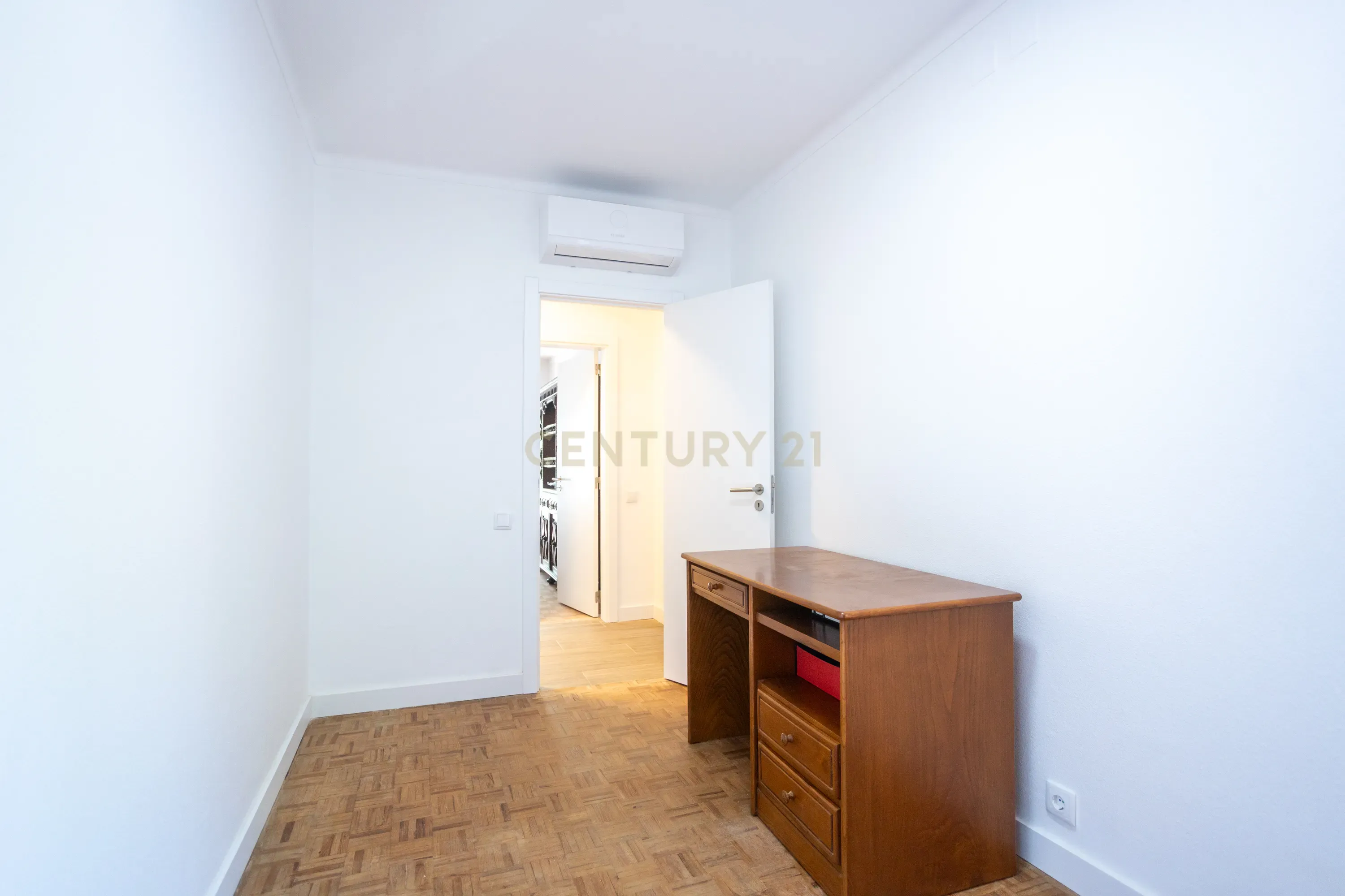 Fotografia 11 de Quarto "A,B e C" mobilado, Mira Sintra – disponível 1 Agosto