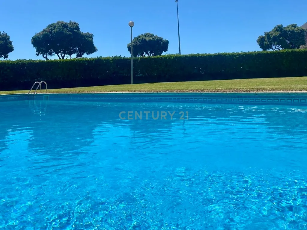 Apartamento T3 Apulia com piscina (Negociável) - Image 49