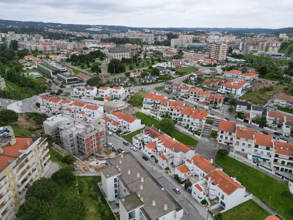 Moradia T4 a 200 m da Avenida do Brasil, Figueira da Foz, Portugal - Image 10
