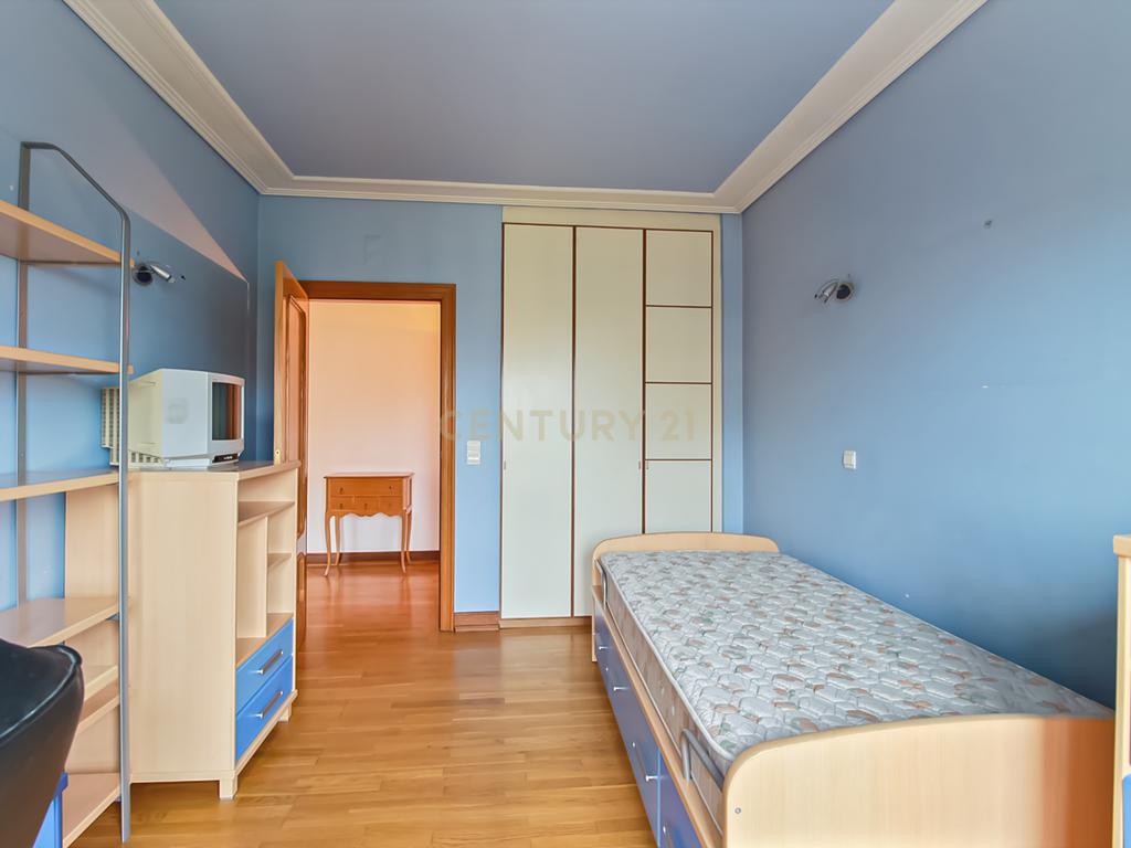 Apartamento T3 - Condominio Real Forte - SACAVÉM - Image 4