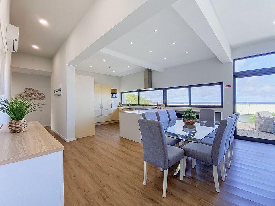 Fotografia 7 de Quinta de Excelência com Moradia T4, Armazéns e Terreno Agrícola | 9.780 m² | Vistas Mar e Elevado Potencial de Investimento